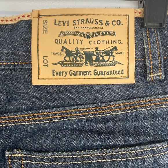 VTG Levi’s Women’s Jeans 29x30 Made in USA 100% Cotton Zip Fly Mid High Rise - Picture 1 of 16